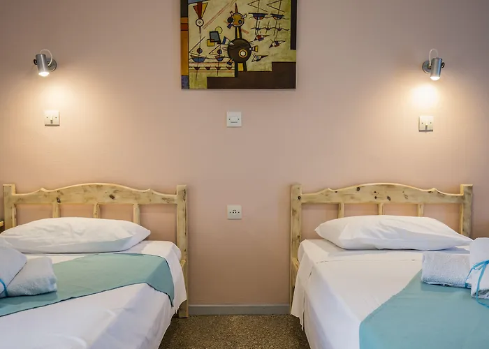 卡拉托斯阳光酒店 * 卡拉索斯